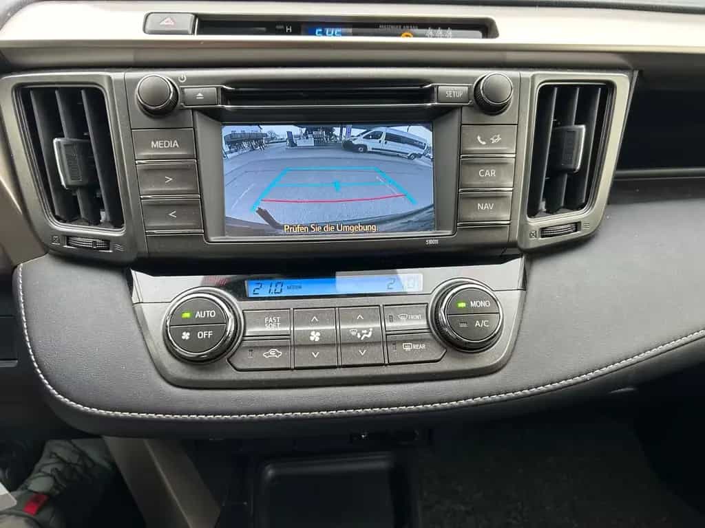 Toyota RAV 4 RAV4 Comfort 4X4 AHK * Multimedia * Alu * TMPM * 03/2015-photo-8