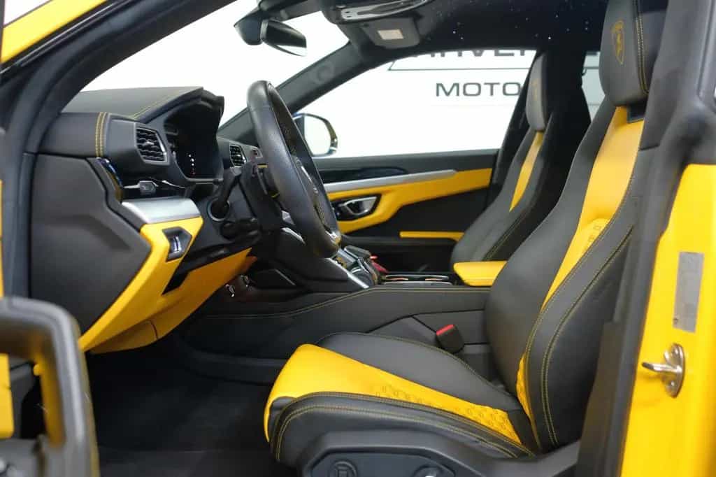 Lamborghini Urus 03/2019-photo-12