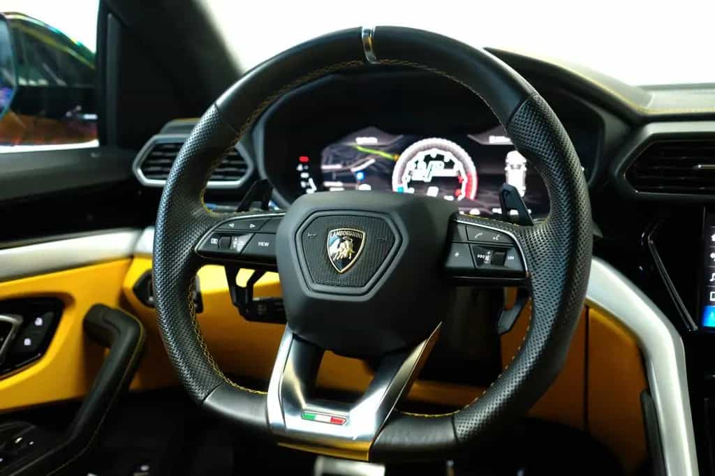 Lamborghini Urus 03/2019-photo-15
