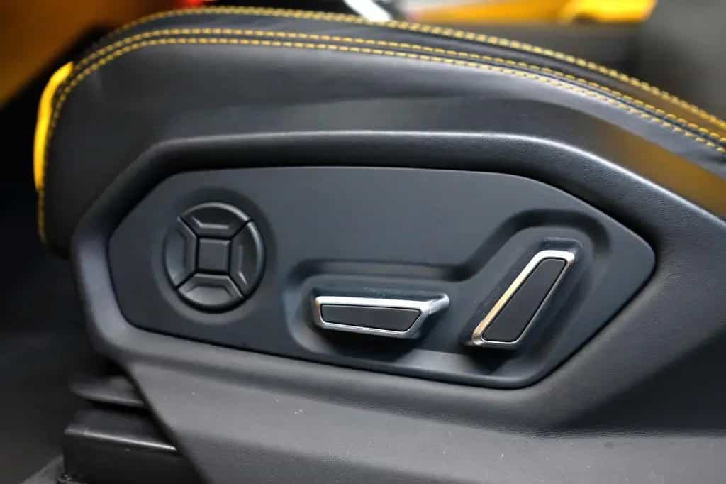 Lamborghini Urus 03/2019-photo-23