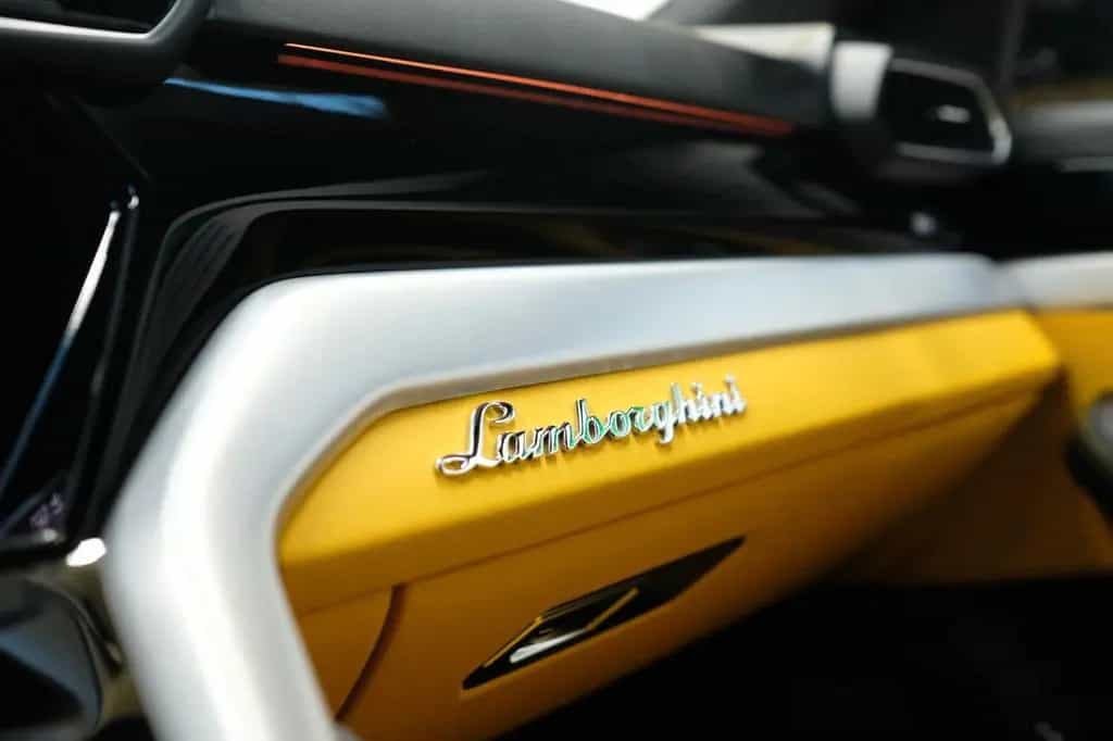 Lamborghini Urus 03/2019-photo-31