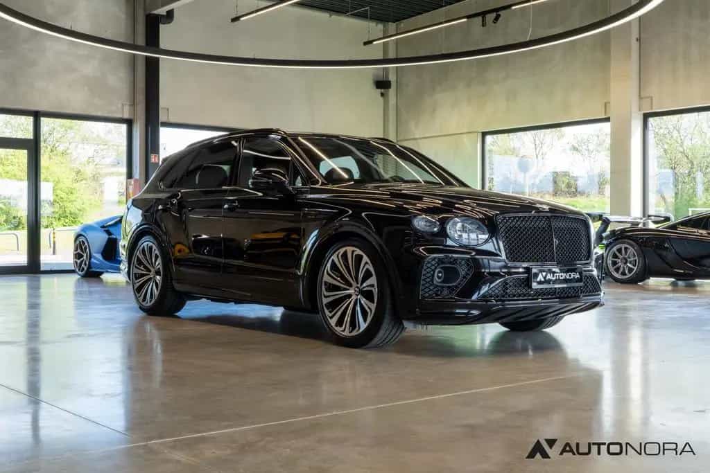 Bentley Bentayga V8 Mulliner Blackline Dynamic Ride Naim 11/2021-photo-10