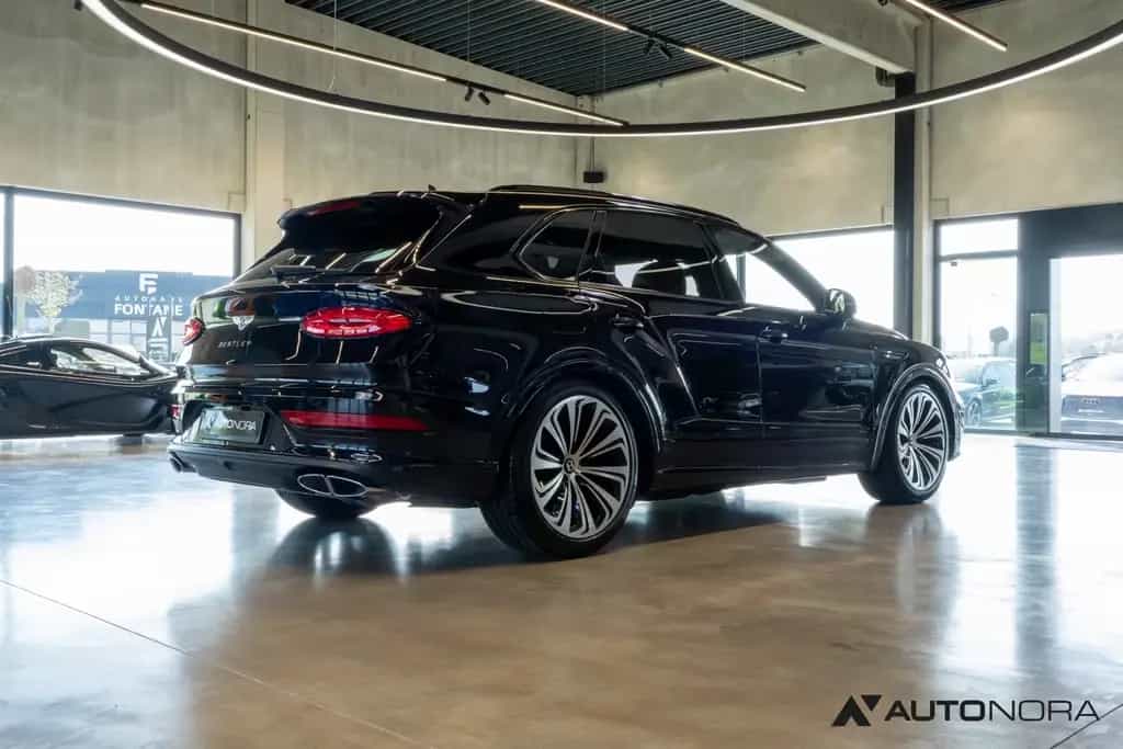 Bentley Bentayga V8 Mulliner Blackline Dynamic Ride Naim 11/2021-photo-13