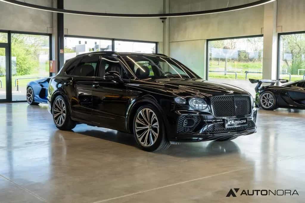 Bentley Bentayga V8 Mulliner Blackline Dynamic Ride Naim 11/2021-photo-2