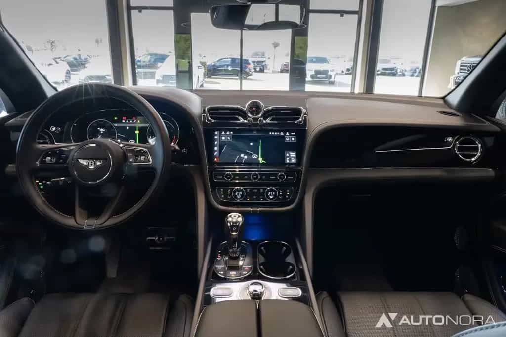 Bentley Bentayga V8 Mulliner Blackline Dynamic Ride Naim 11/2021-photo-22