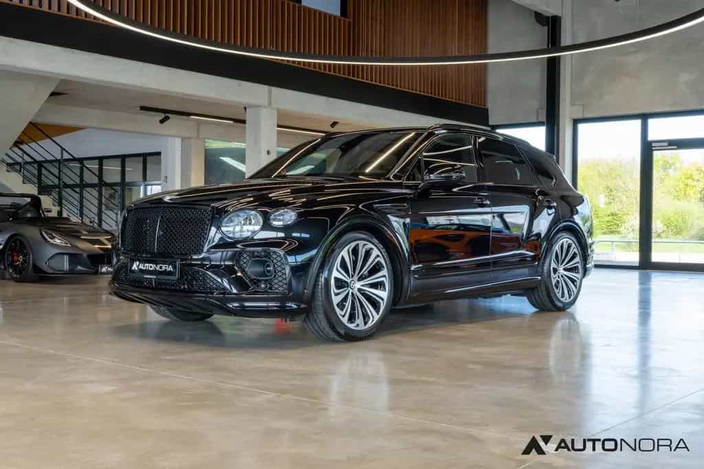 Bentley Bentayga V8 Mulliner Blackline Dynamic Ride Naim 11/2021-photo-5