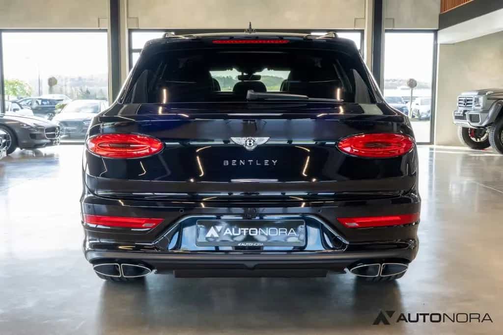 Bentley Bentayga V8 Mulliner Blackline Dynamic Ride Naim 11/2021-photo-8