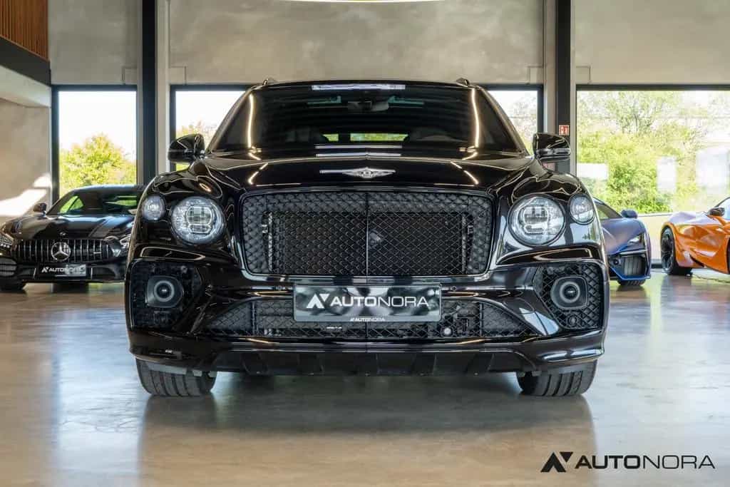 Bentley Bentayga V8 Mulliner Blackline Dynamic Ride Naim 11/2021-photo-9