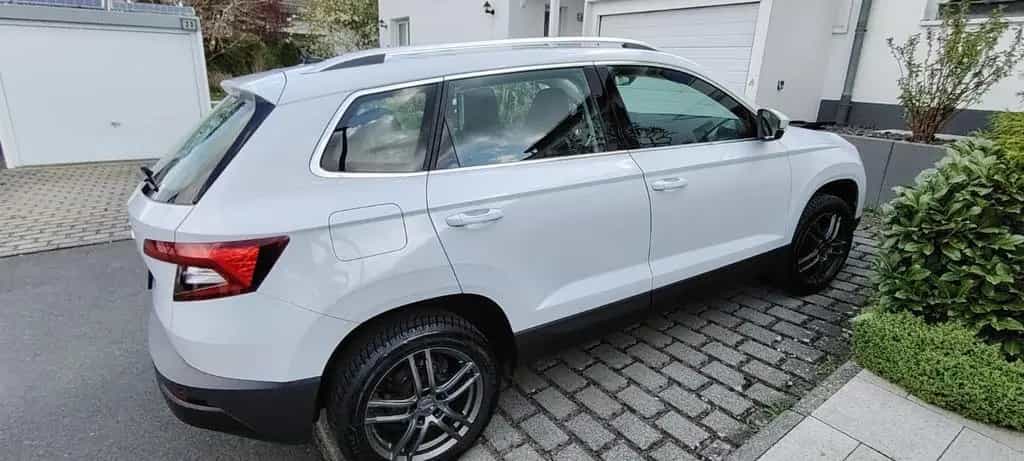 Skoda Karoq 1.5l TSI ACT STYLE 07/2021-photo-6