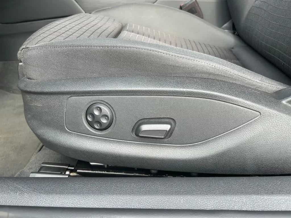 Audi A3 35 TFSI sport Stronic ACC Navi Kamera Xenon 05/2020-photo-10