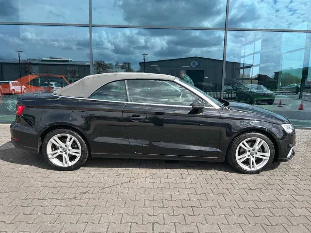Audi A3 35 TFSI sport Stronic ACC Navi Kamera Xenon 05/2020-photo-5