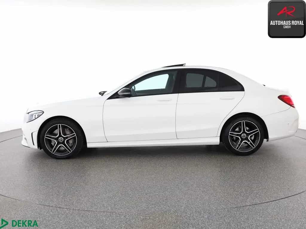 Mercedes-Benz C 300 d 4M 3x AMG NIGHT MULTIBEAM,DISTRO,KAMERA 01/2020-photo-1