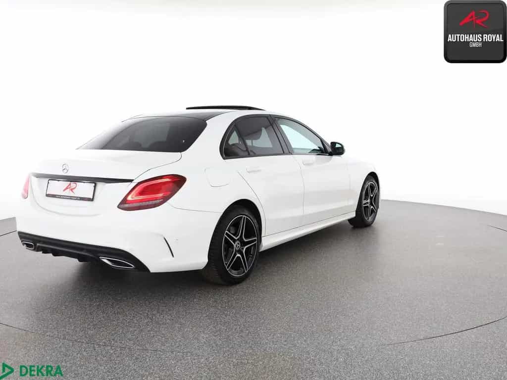 Mercedes-Benz C 300 d 4M 3x AMG NIGHT MULTIBEAM,DISTRO,KAMERA 01/2020-photo-4