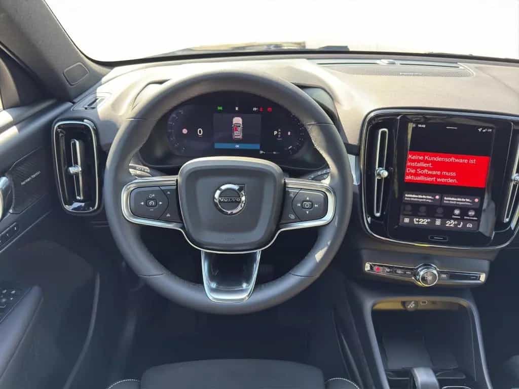 Volvo XC40 B3 Plus Black Edition 2WD null-photo-10