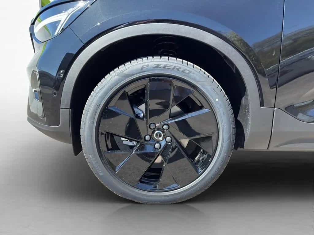 Volvo XC40 B3 Plus Black Edition 2WD null-photo-19