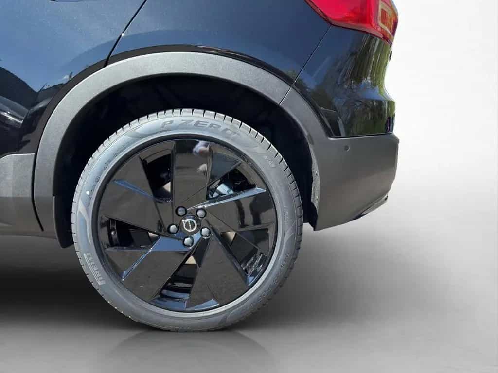 Volvo XC40 B3 Plus Black Edition 2WD null-photo-20