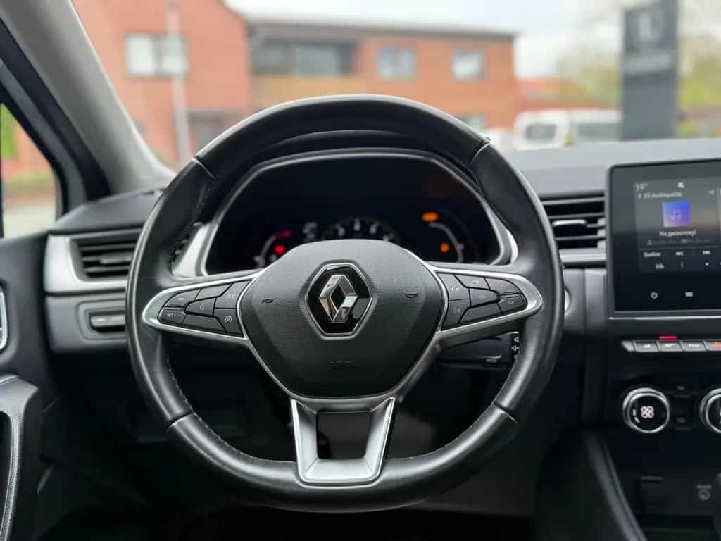 Renault Captur II TCe 155 EDC Intens PANO I LED I AHK I 05/2020-photo-28