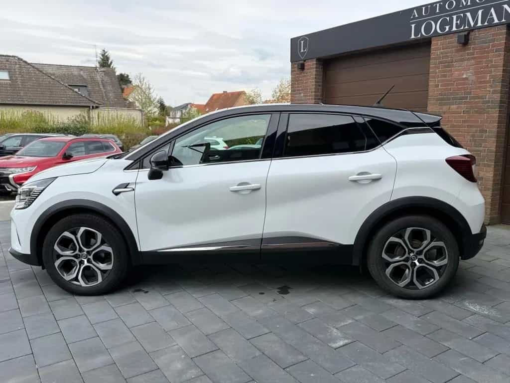 Renault Captur II TCe 155 EDC Intens PANO I LED I AHK I 05/2020-photo-3