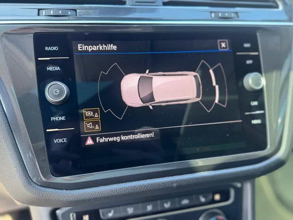 Volkswagen Tiguan Allspace Highline 4Motion R-Line *PANO* 03/2021-photo-12