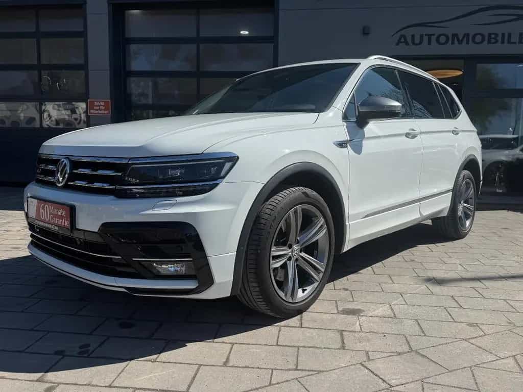 Volkswagen Tiguan Allspace Highline 4Motion R-Line *PANO* 03/2021-photo-2