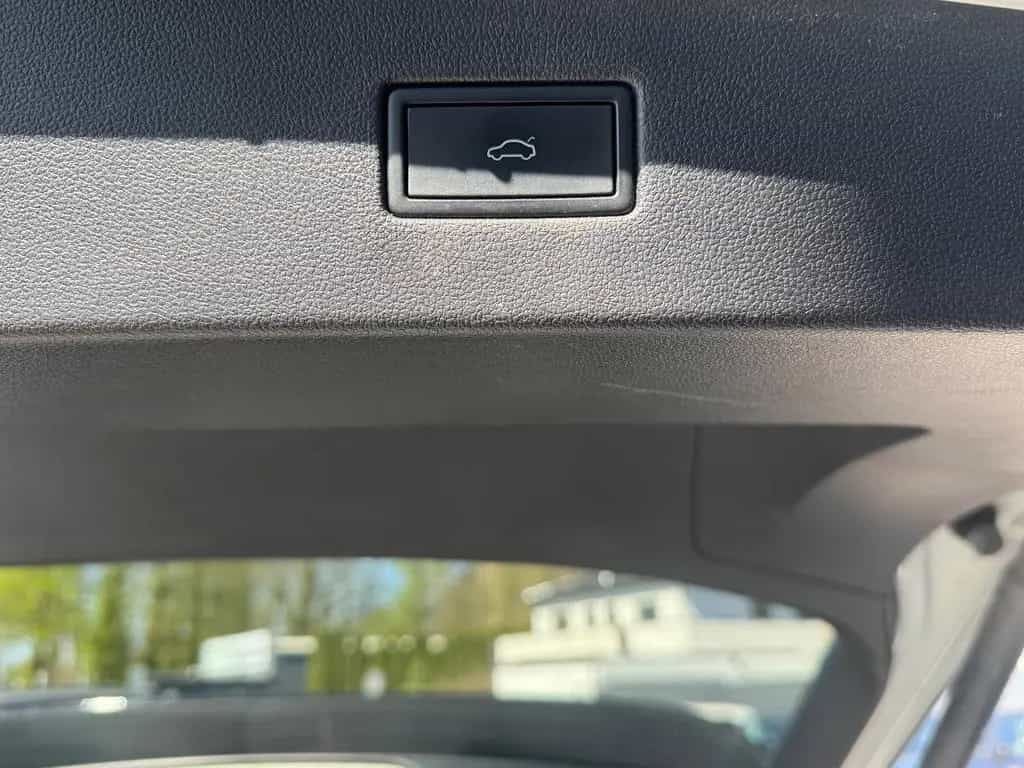 Volkswagen Tiguan Allspace Highline 4Motion R-Line *PANO* 03/2021-photo-23