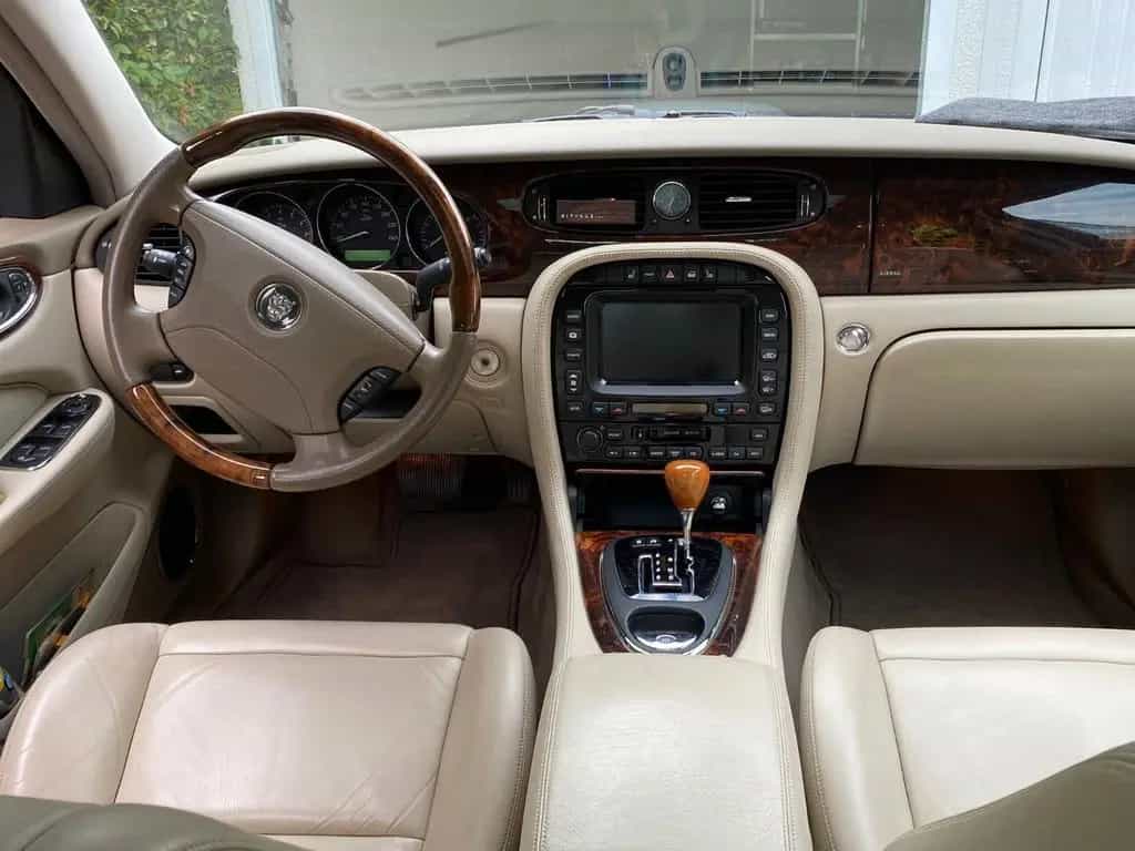Jaguar XJ 4.2 X350 08/2003-photo-8