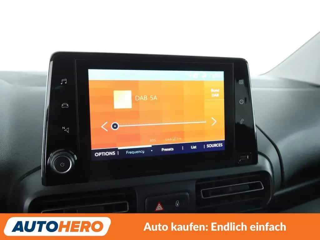 Citroën Berlingo 1.5 Blue-HDi Shine XL Aut.*NAVI*HEAD-UP 03/2020-photo-20