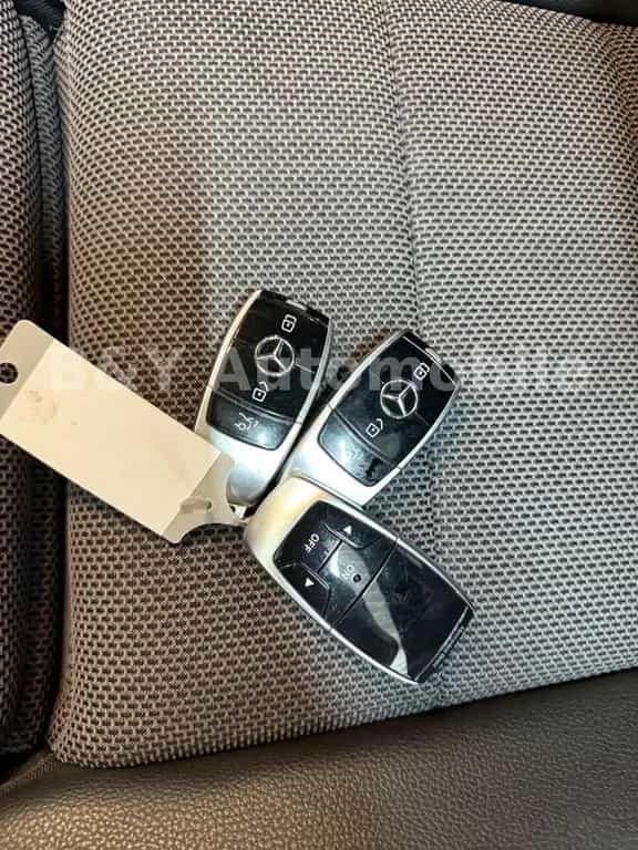 Mercedes-Benz E-Class 200 2.Hand Scheckheft 07/2017-photo-16