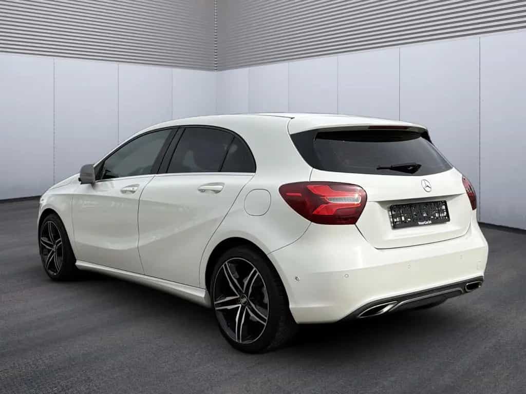 Mercedes-Benz A-Class 180 BlueEfficiency *LED*NAVI*PARK-ASSIST*LEDER 06/2016-photo-4