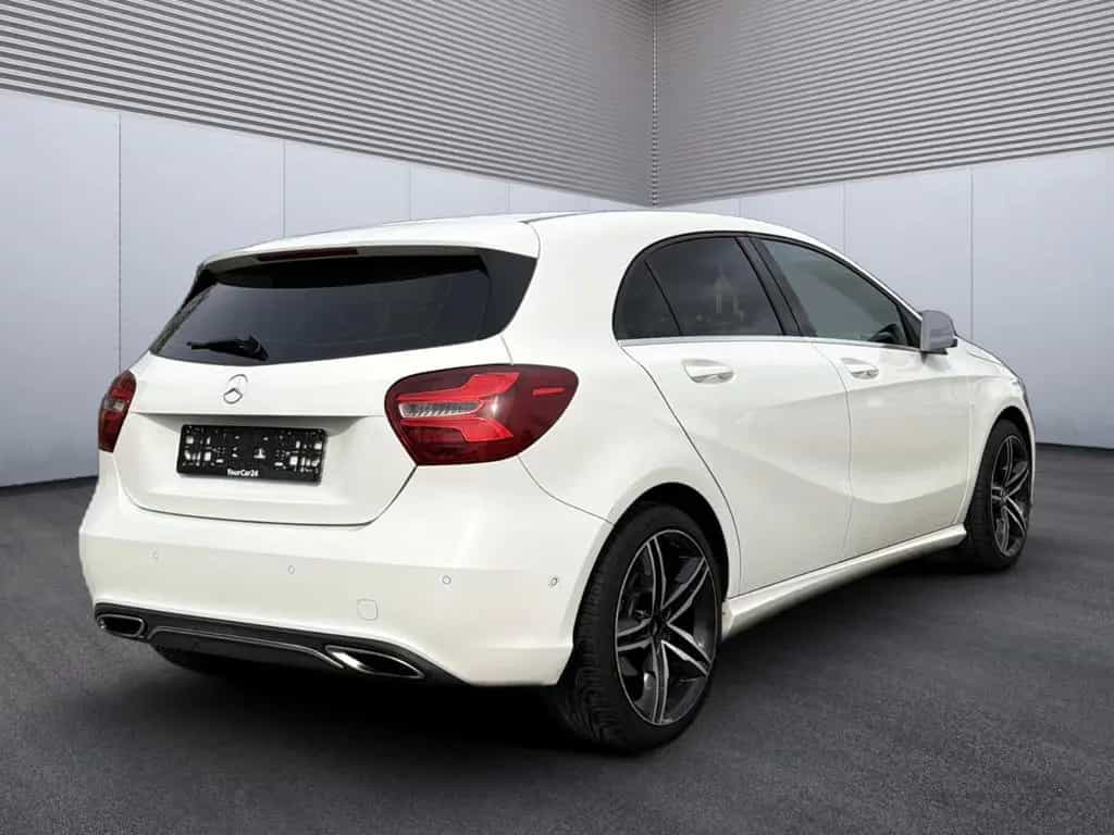 Mercedes-Benz A-Class 180 BlueEfficiency *LED*NAVI*PARK-ASSIST*LEDER 06/2016-photo-5