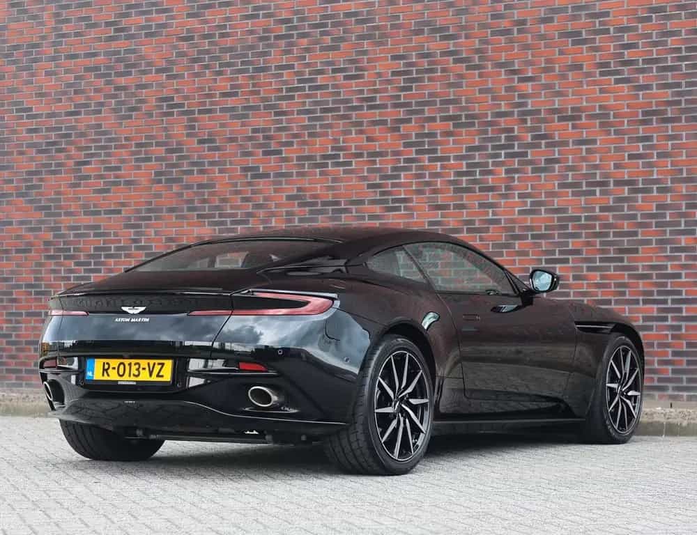 Aston Martin DB11 4.0 V8 11/2020-photo-16