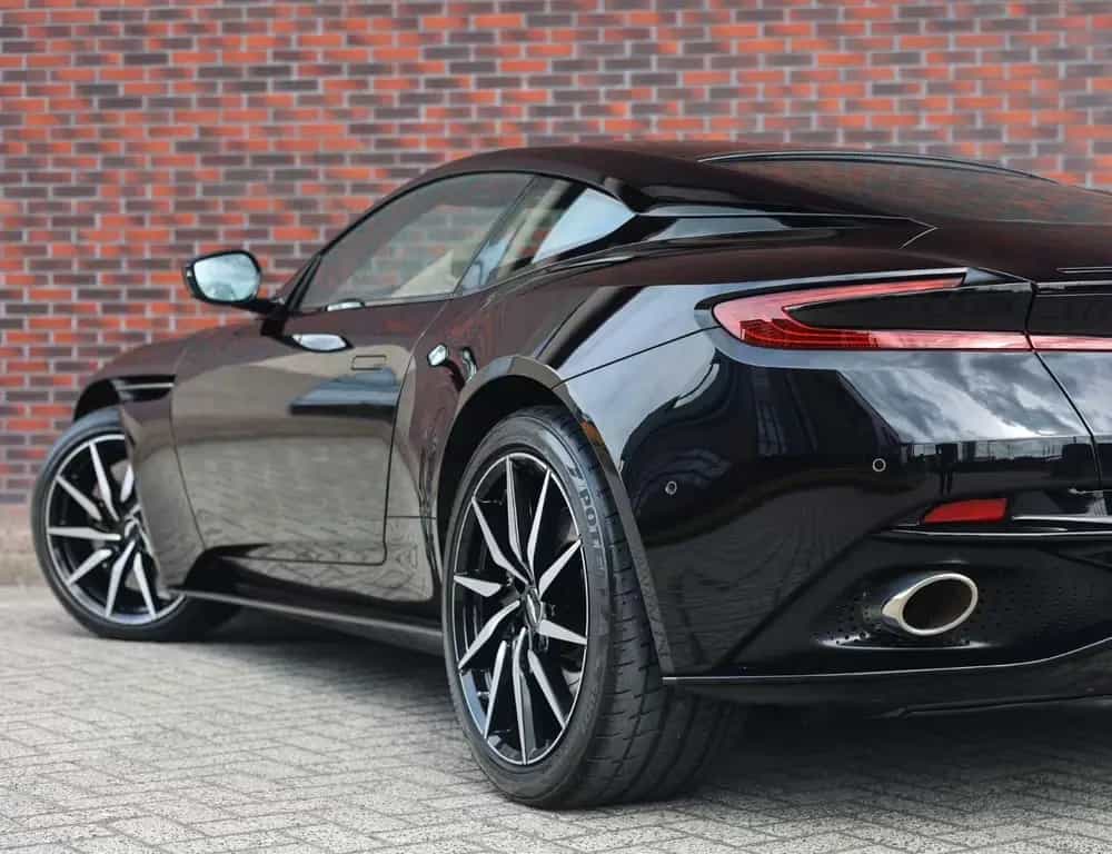 Aston Martin DB11 4.0 V8 11/2020-photo-6