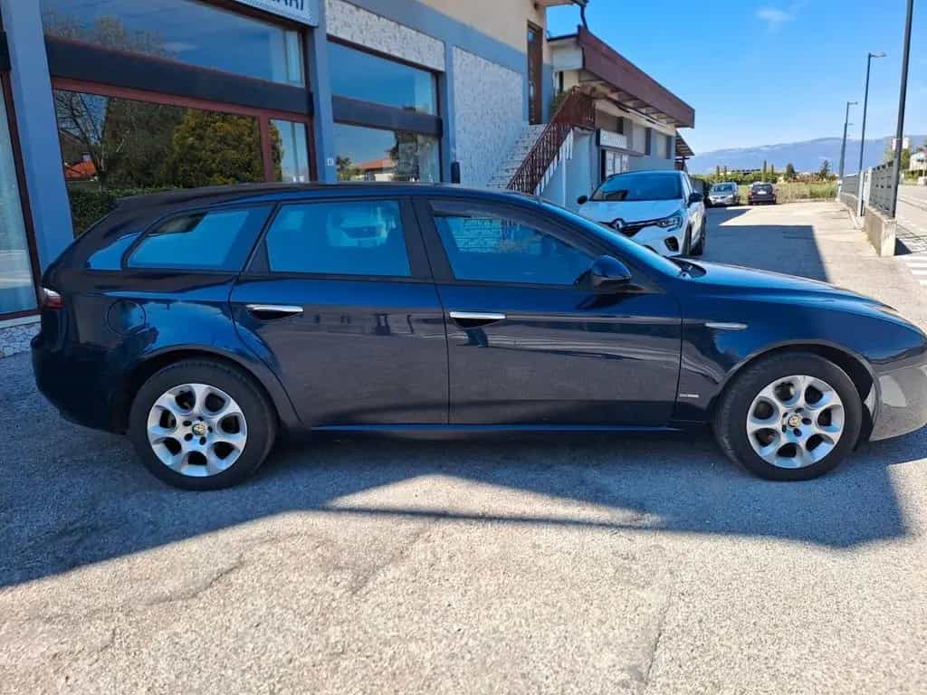 Alfa Romeo 159 1.9 JTDm Sportwagon Progression 06/2008-photo-2