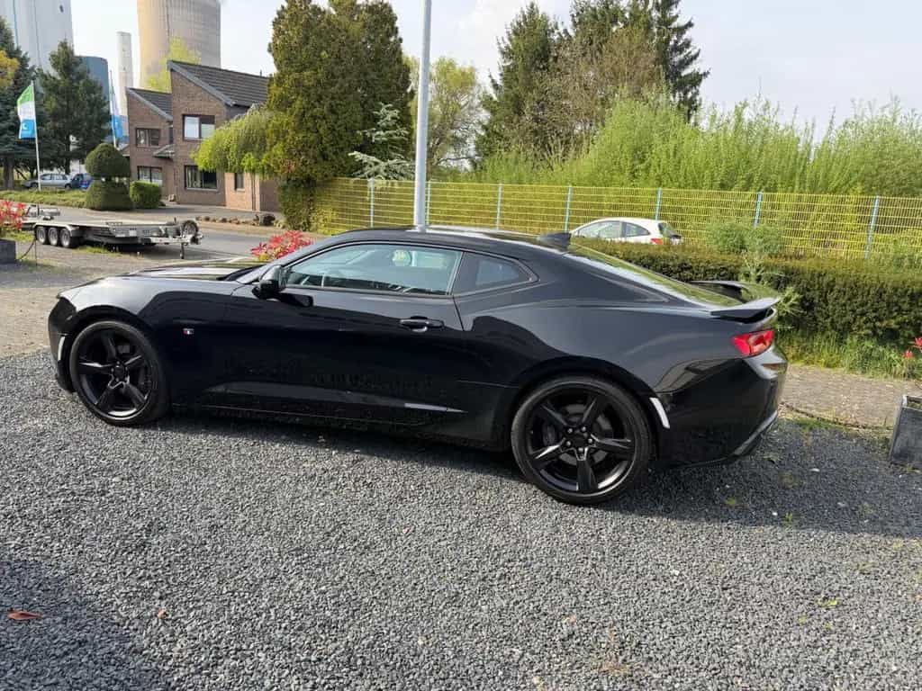 Chevrolet Camaro Coupé*EU-Mod*1.Hand*Handschalter* 11/2018-photo-11