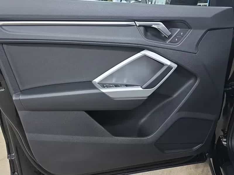 Audi Q3 45 2,0 TFSI QUATTRO PDC MMI S-TRONIC 02/2021-photo-16
