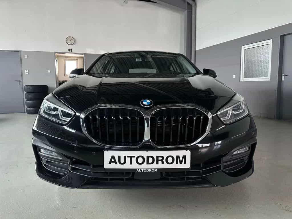 BMW 1 Series 118d Advantage LED/SHZ/MwSt 08/2020-photo-1