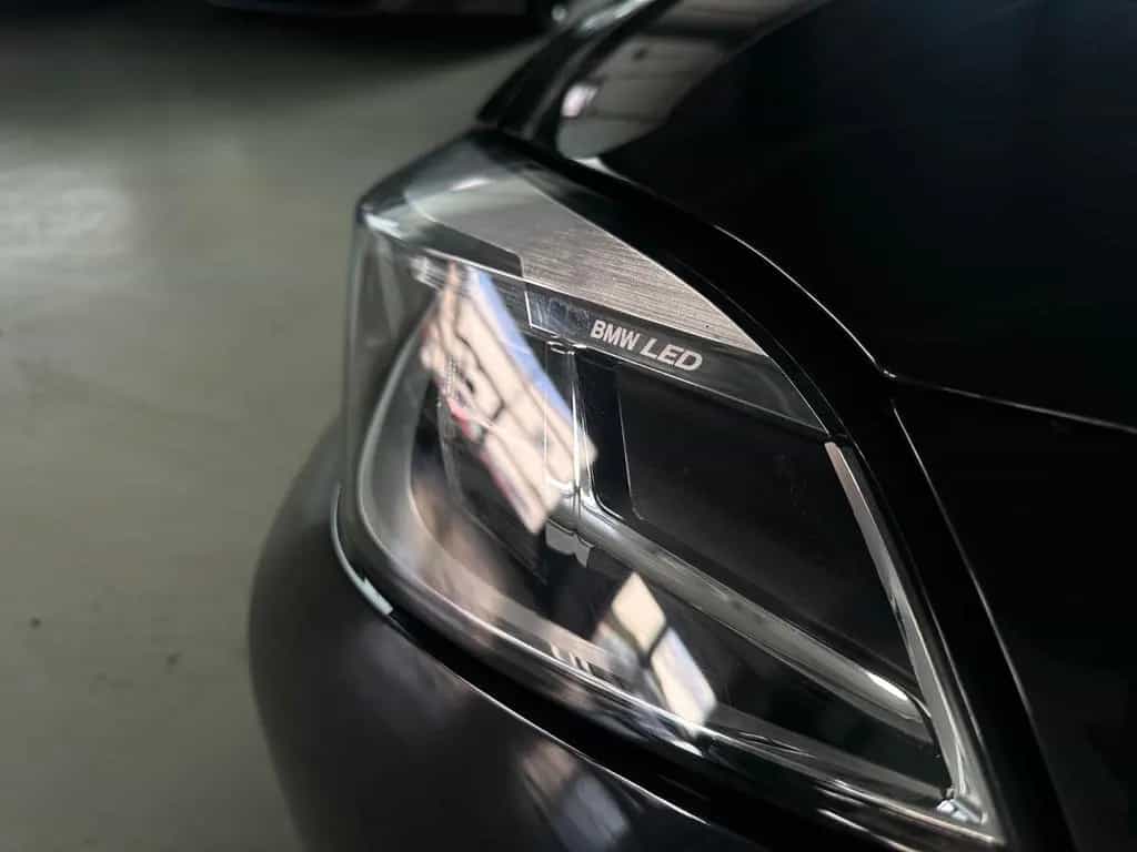 BMW 1 Series 118d Advantage LED/SHZ/MwSt 08/2020-photo-3