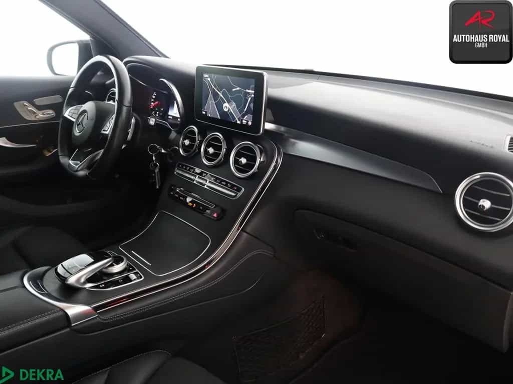 Mercedes-Benz GLC-Class d 3x AMG NIGHT AIRMATIC,HEADUP,360GRAD 01/2019-photo-9