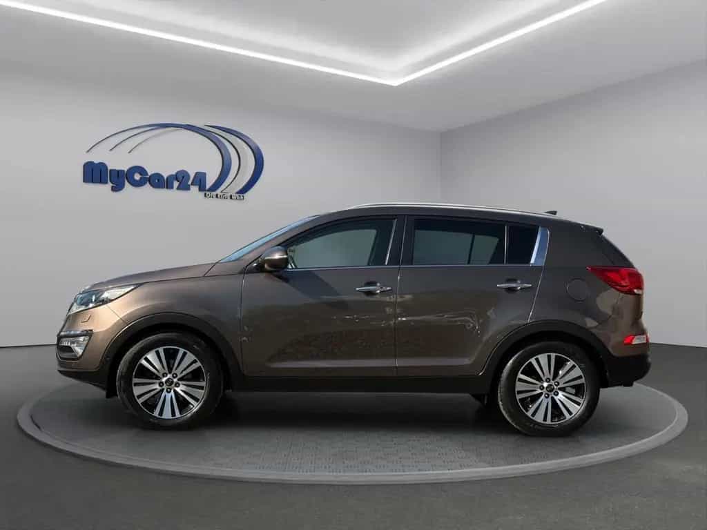 Kia Sportage 2WD I PanoI AHKI NaviI Garantie 11/2014-photo-11