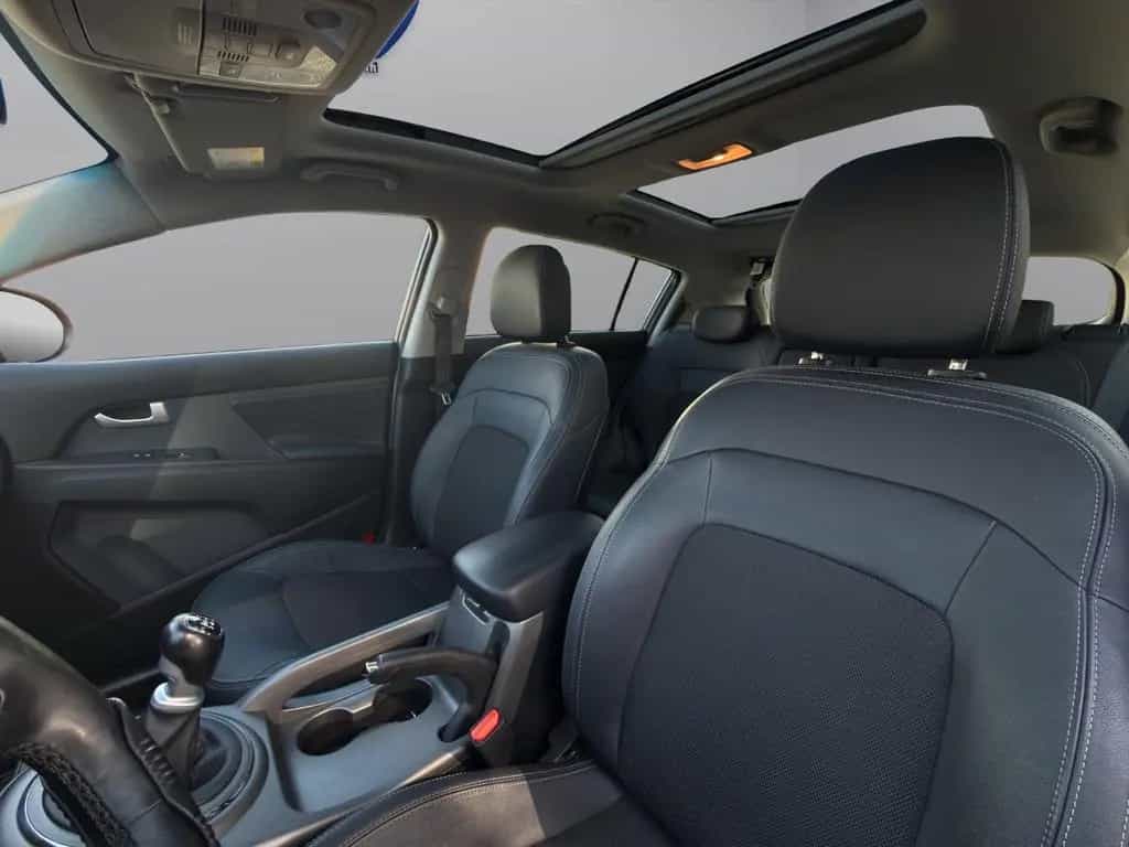 Kia Sportage 2WD I PanoI AHKI NaviI Garantie 11/2014-photo-15