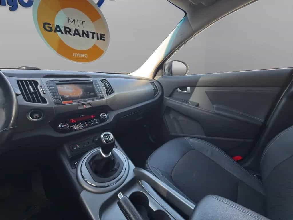 Kia Sportage 2WD I PanoI AHKI NaviI Garantie 11/2014-photo-25
