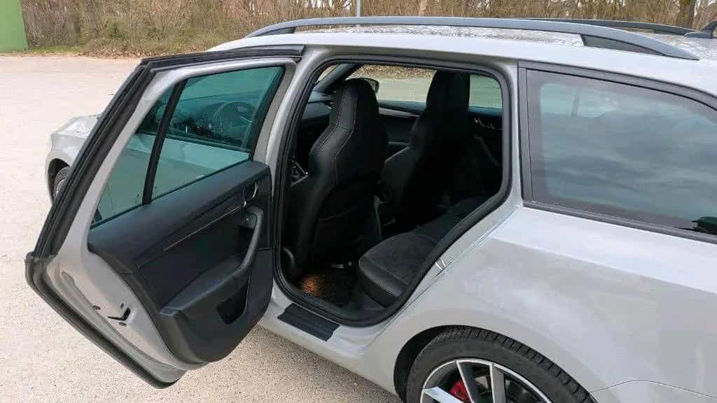 Skoda Octavia RS 245 PS Benzin Navi/Led/Rü... 12/2019-photo-7