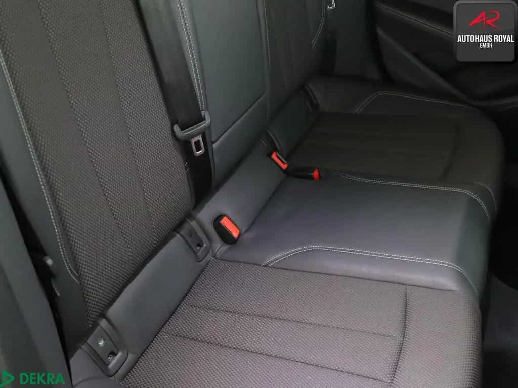 Audi A4 Avant 35 TFSI S LINE COMPETITION PANO,HEADUP 01/2023-photo-11