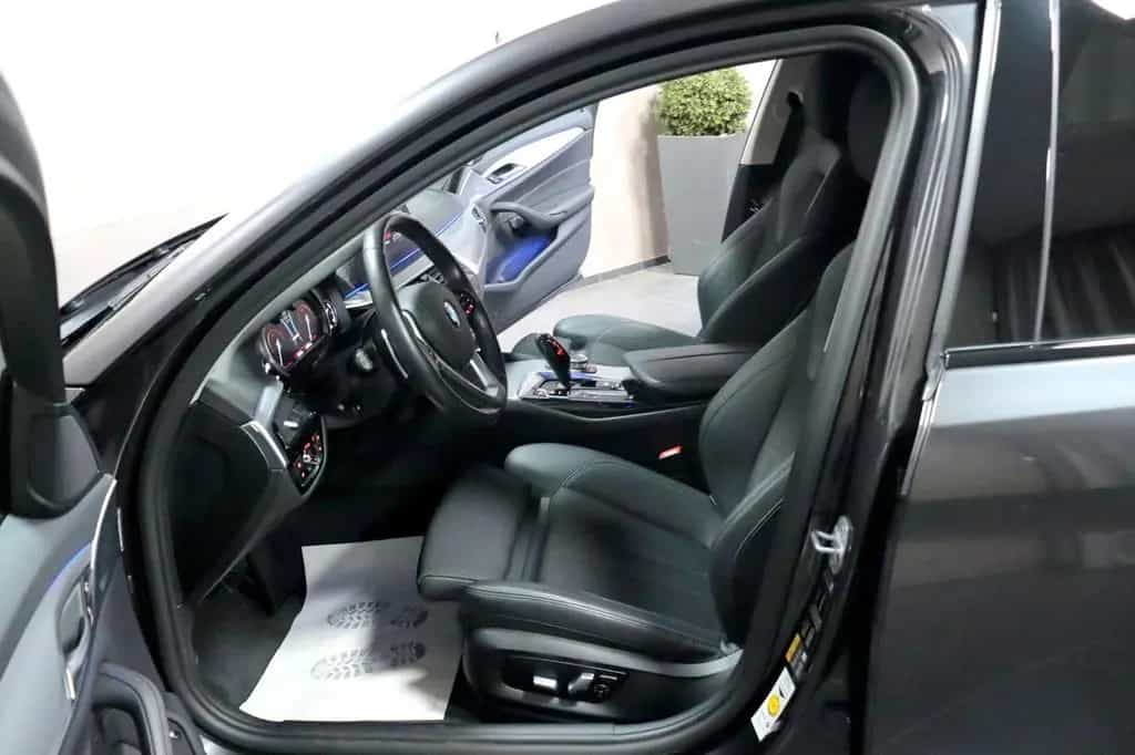 BMW 5 Series 530e Lim. Aut. Sport Line AHK KAMERA HEADUP NAV 07/2020-photo-1