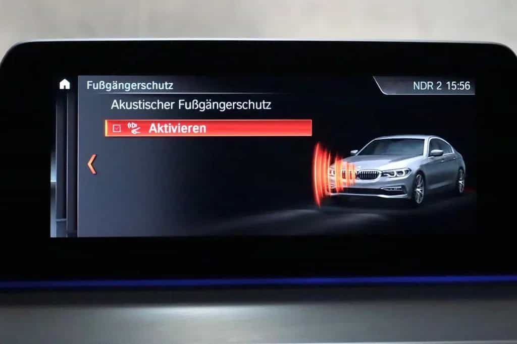 BMW 5 Series 530e Lim. Aut. Sport Line AHK KAMERA HEADUP NAV 07/2020-photo-27
