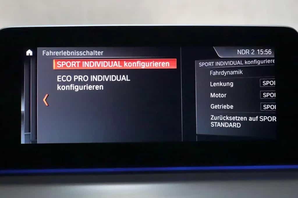 BMW 5 Series 530e Lim. Aut. Sport Line AHK KAMERA HEADUP NAV 07/2020-photo-28