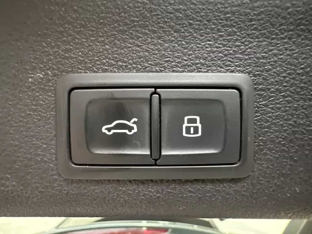 Audi A6 Avant 40 TDI Sport NAV+LED+ACC+18ZOLL+1HD+PP 05/2021-photo-6