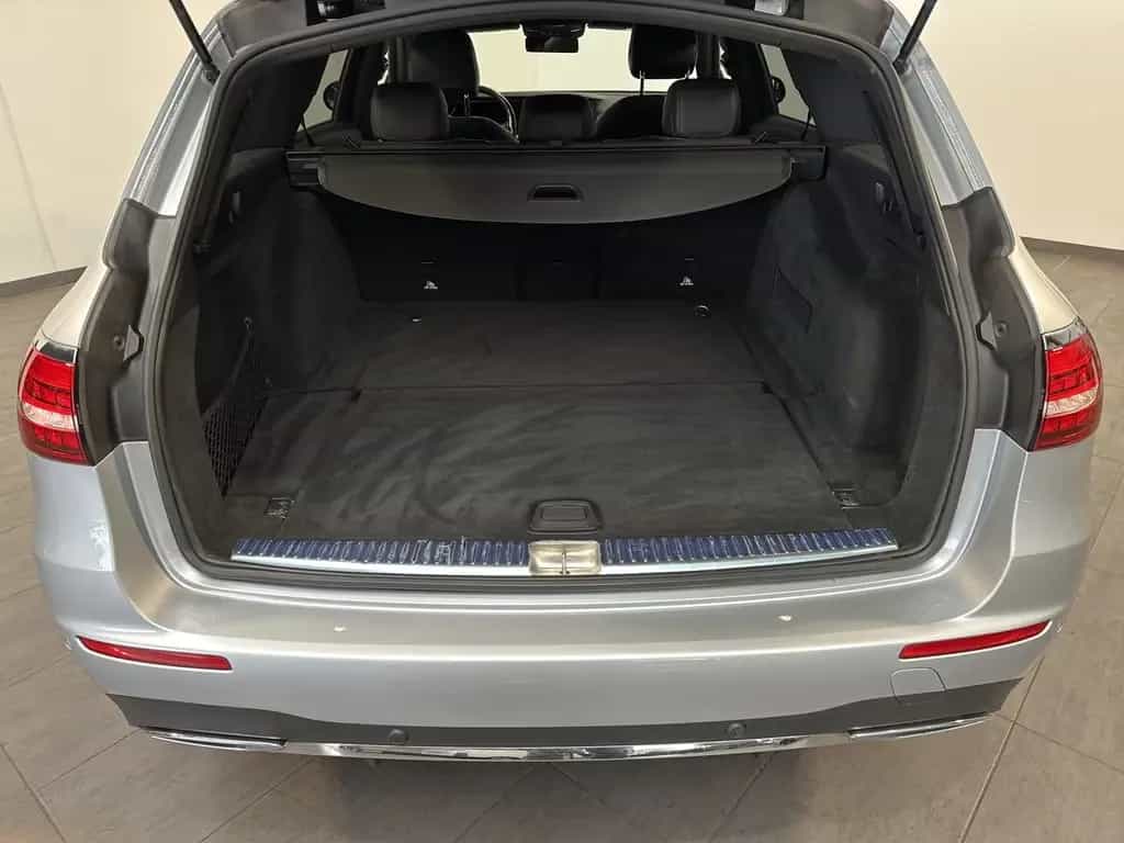 Mercedes-Benz E-Class d 4M T AMG-Line NAV+LED+360°+HUD+AHK+VC+ACC 07/2022-photo-5
