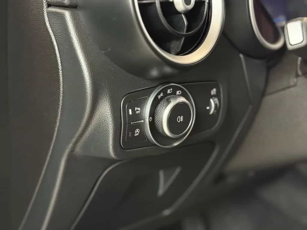 Alfa Romeo Stelvio B-Tech Q4 2.HAND*ACC*SPUR*TOTW*KAMERA 06/2019-photo-29