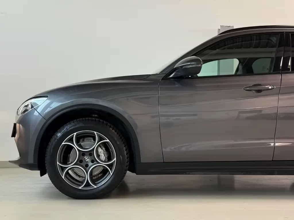 Alfa Romeo Stelvio B-Tech Q4 2.HAND*ACC*SPUR*TOTW*KAMERA 06/2019-photo-6